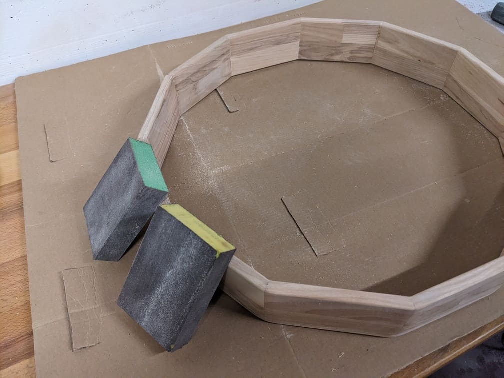 Fabrication de "Tambour chamanique #1 - Cerf et hêtre - 42.7 cm", étape 23