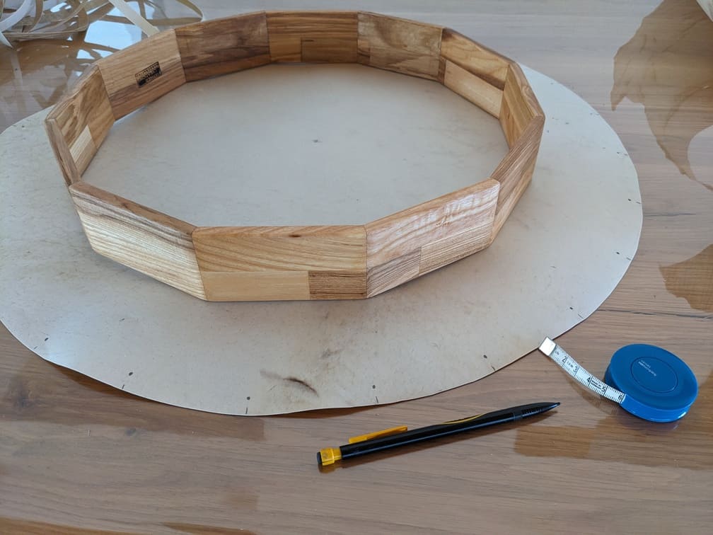 Fabrication de "Tambour chamanique #1 - Cerf et hêtre - 42.7 cm", étape 31